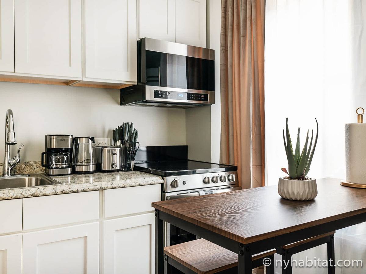Kitchen - Photo 4 of 5 Kitchen - Photo 4 of 5