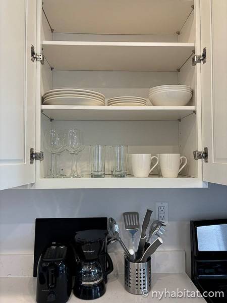 Kitchen - Photo 3 of 3