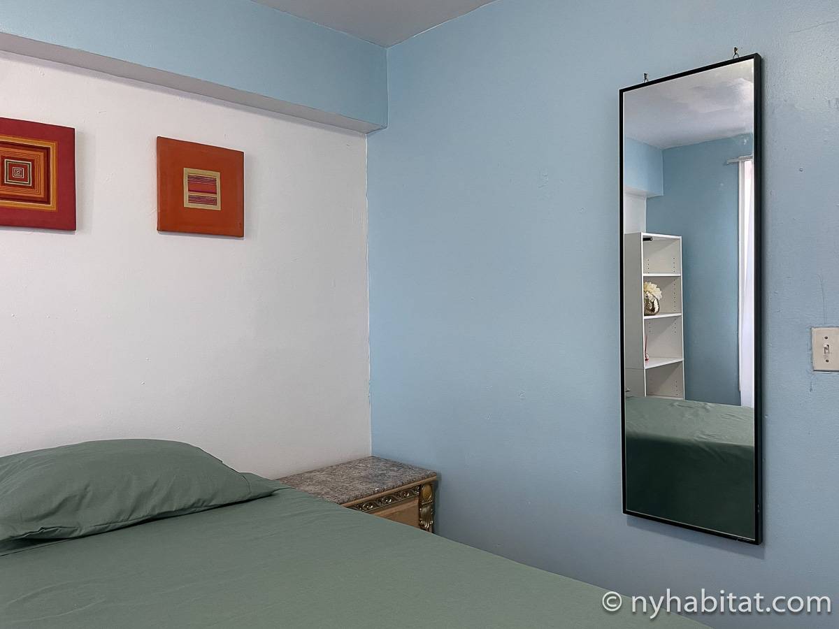 Schlafzimmer - Photo 6 von 7