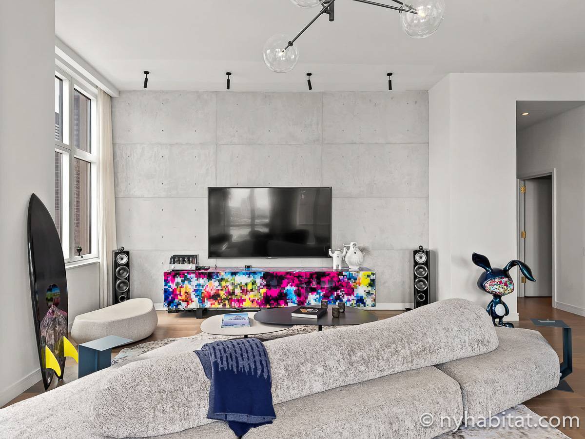 Living room - Photo 4 of 11 Living room - Photo 4 of 11