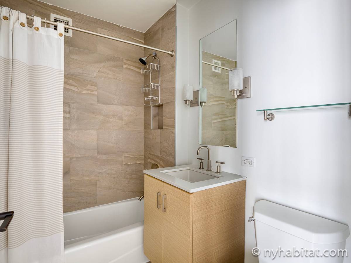 Badezimmer 1 - Photo 1 von 1 Badezimmer 1 - Photo 1 von 1