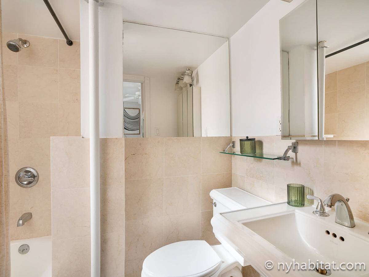 Bathroom - Photo 2 of 3 Bathroom - Photo 2 of 3