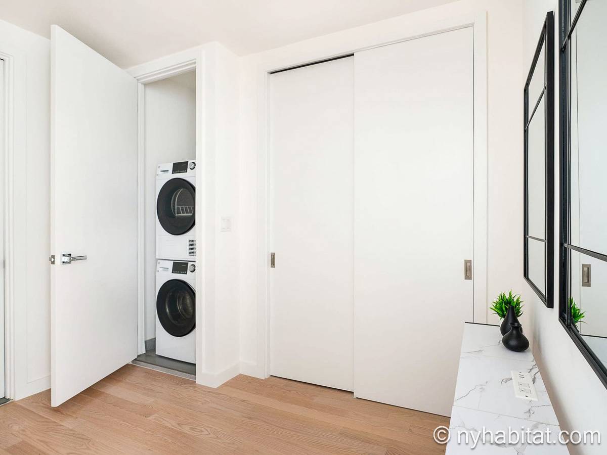 Altro - Photo 2 di 2