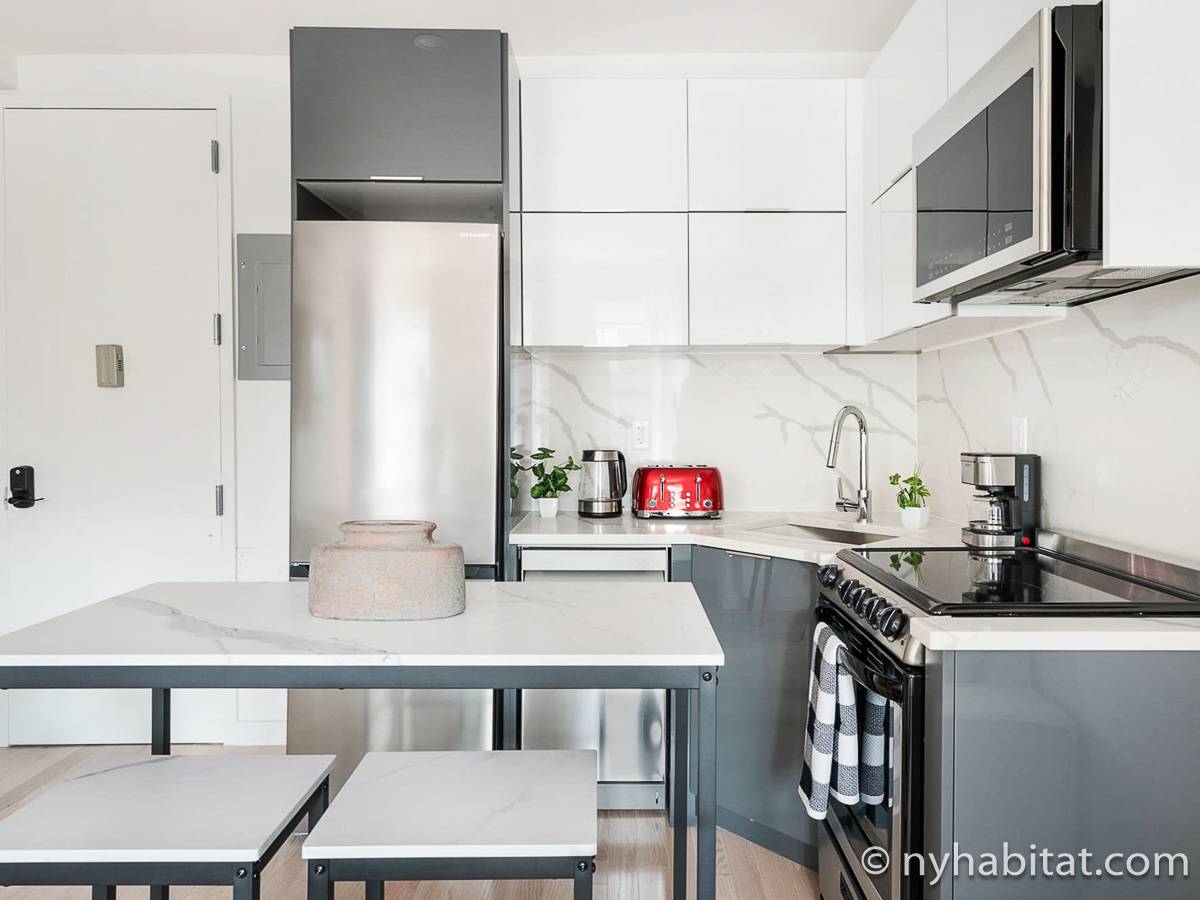 Kitchen - Photo 2 of 4