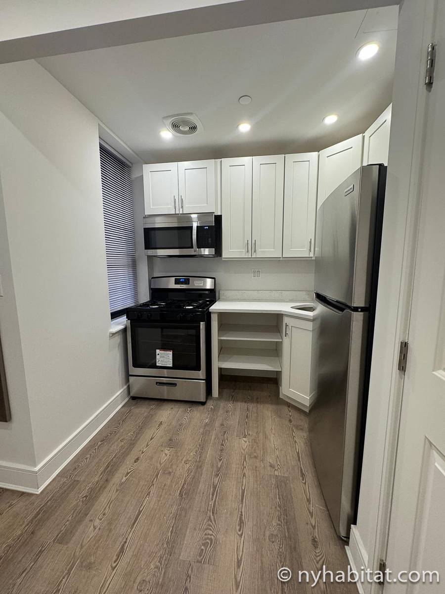 Kitchen - Photo 2 of 3