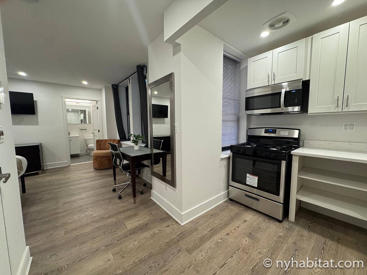 Kitchen - Photo 3 of 3
