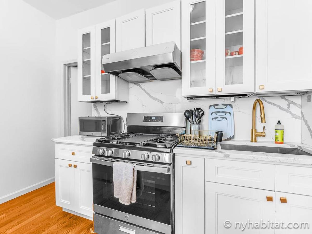 Kitchen - Photo 4 of 5 Kitchen - Photo 4 of 5