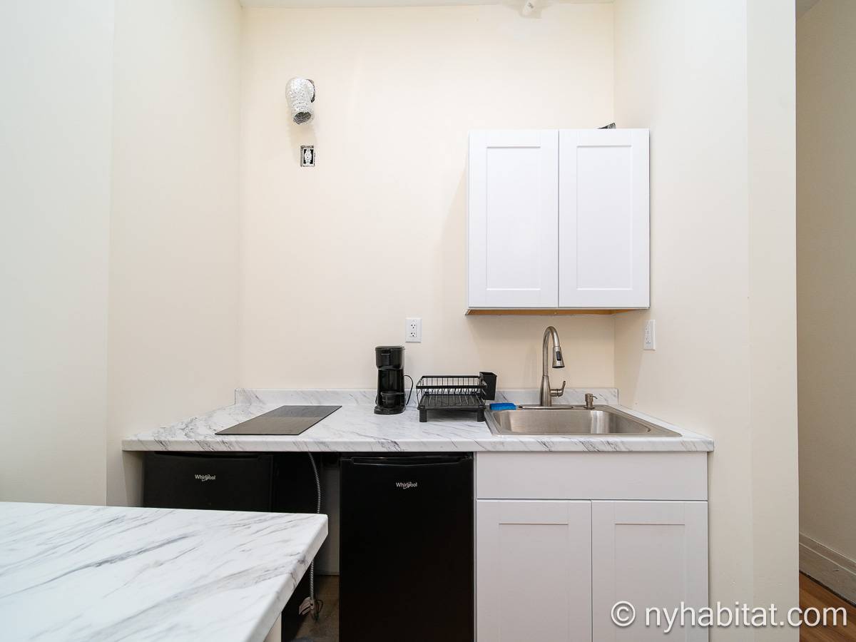 Kitchen - Photo 1 of 2 Kitchen - Photo 1 of 2