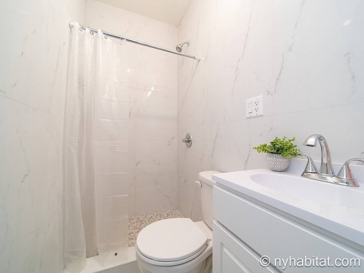 Bathroom 2 - Photo 1 of 3 Bathroom 2 - Photo 1 of 3