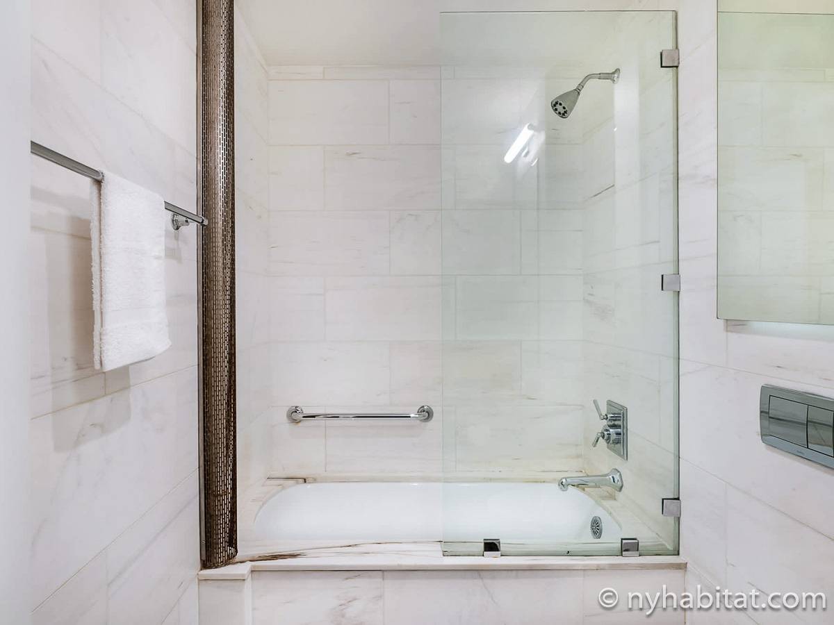 Bathroom - Photo 2 of 3 Bathroom - Photo 2 of 3