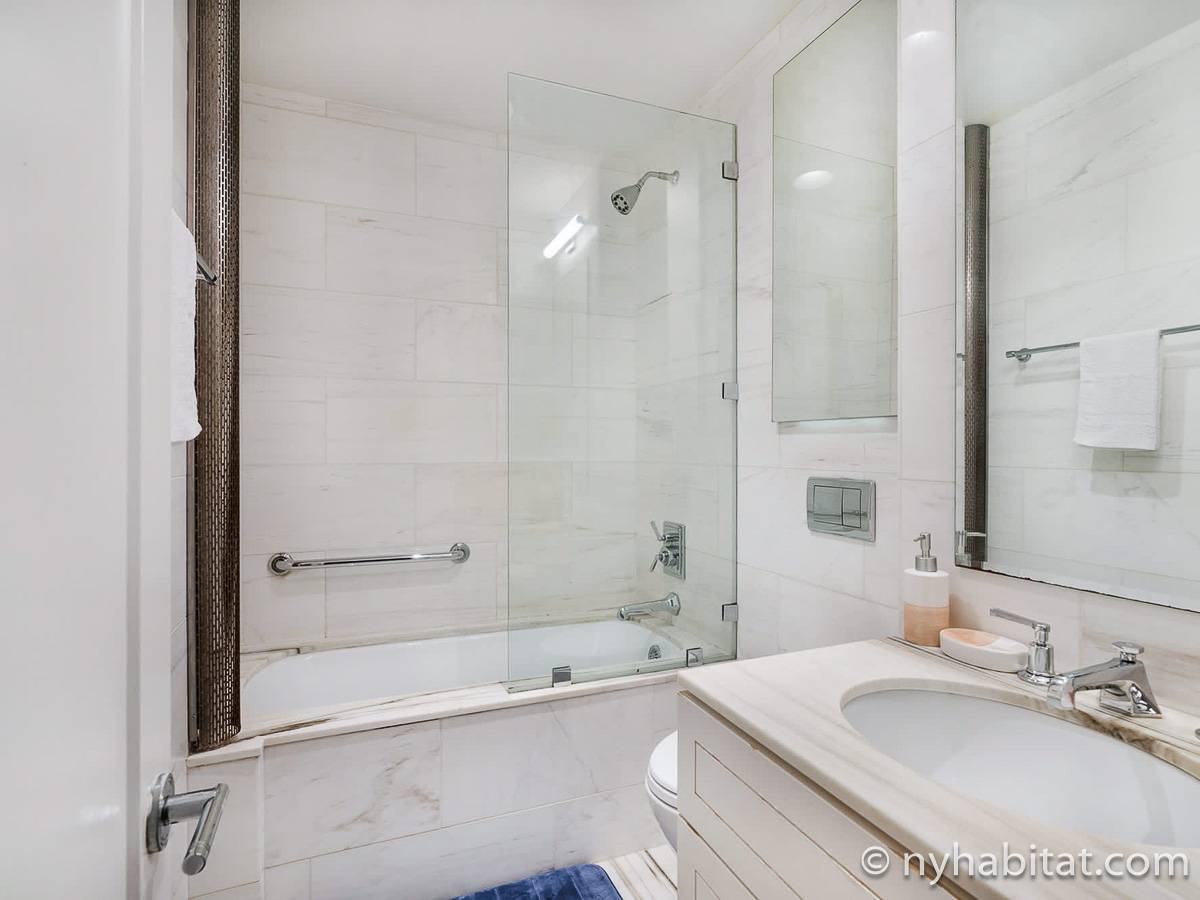 Bathroom - Photo 1 of 3 Bathroom - Photo 1 of 3