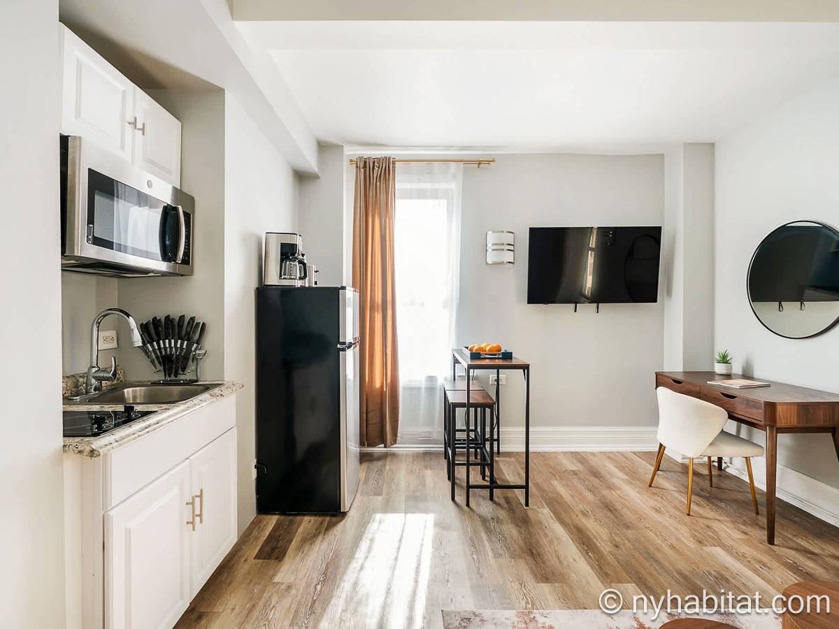 Kitchen - Photo 4 of 5 Kitchen - Photo 4 of 5