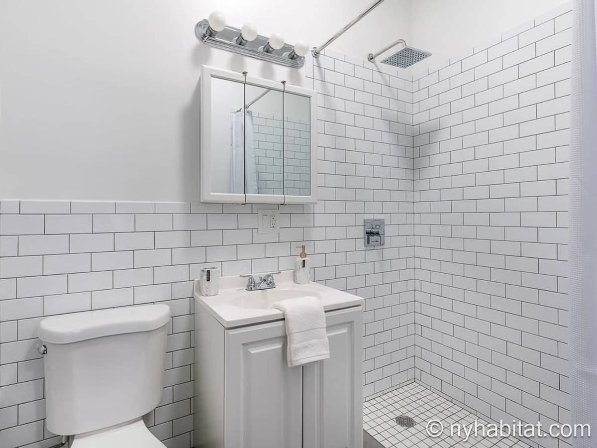 Bathroom 2 - Photo 1 of 1 Bathroom 2 - Photo 1 of 1