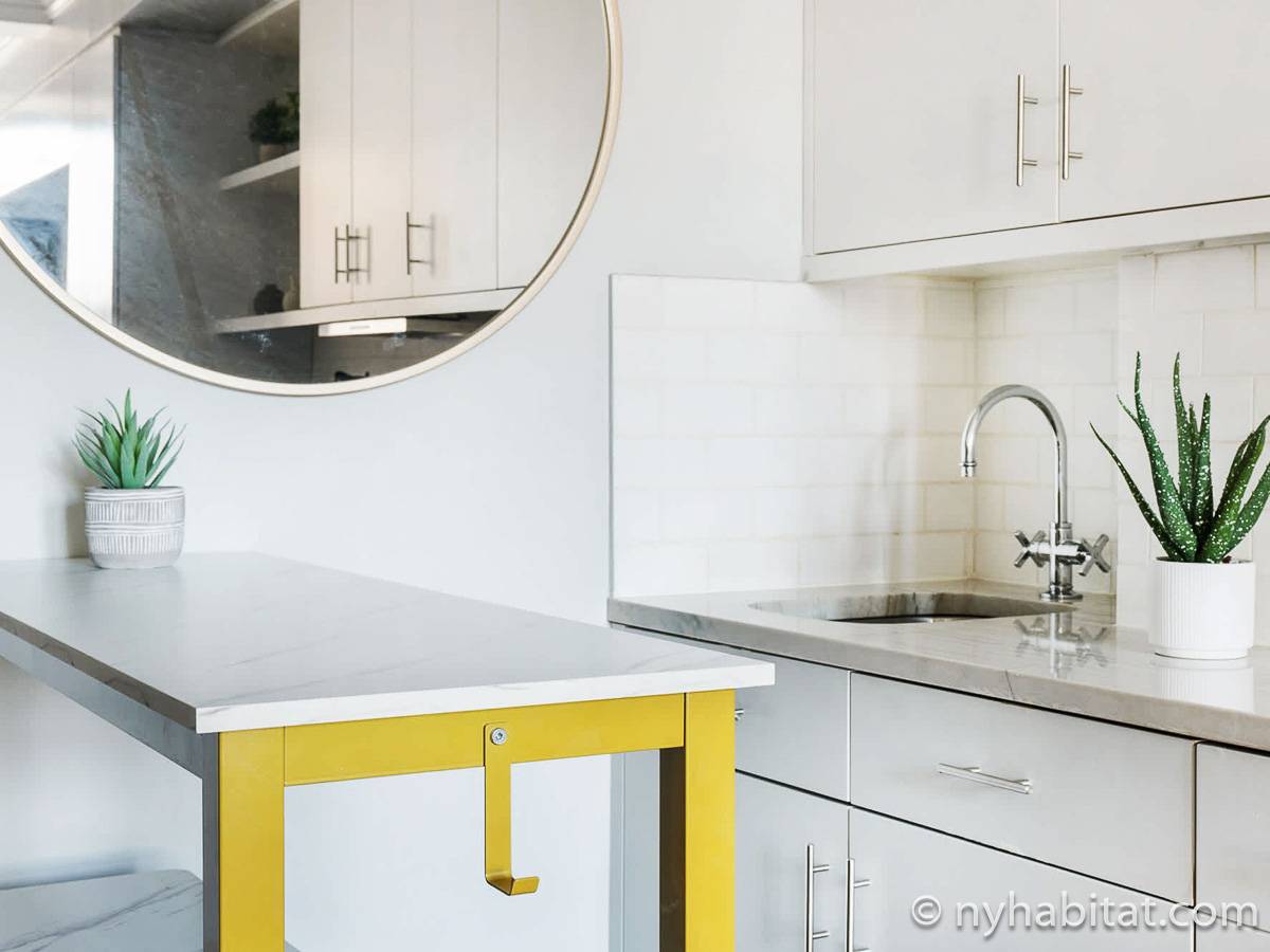 Kitchen - Photo 5 of 6 Kitchen - Photo 5 of 6