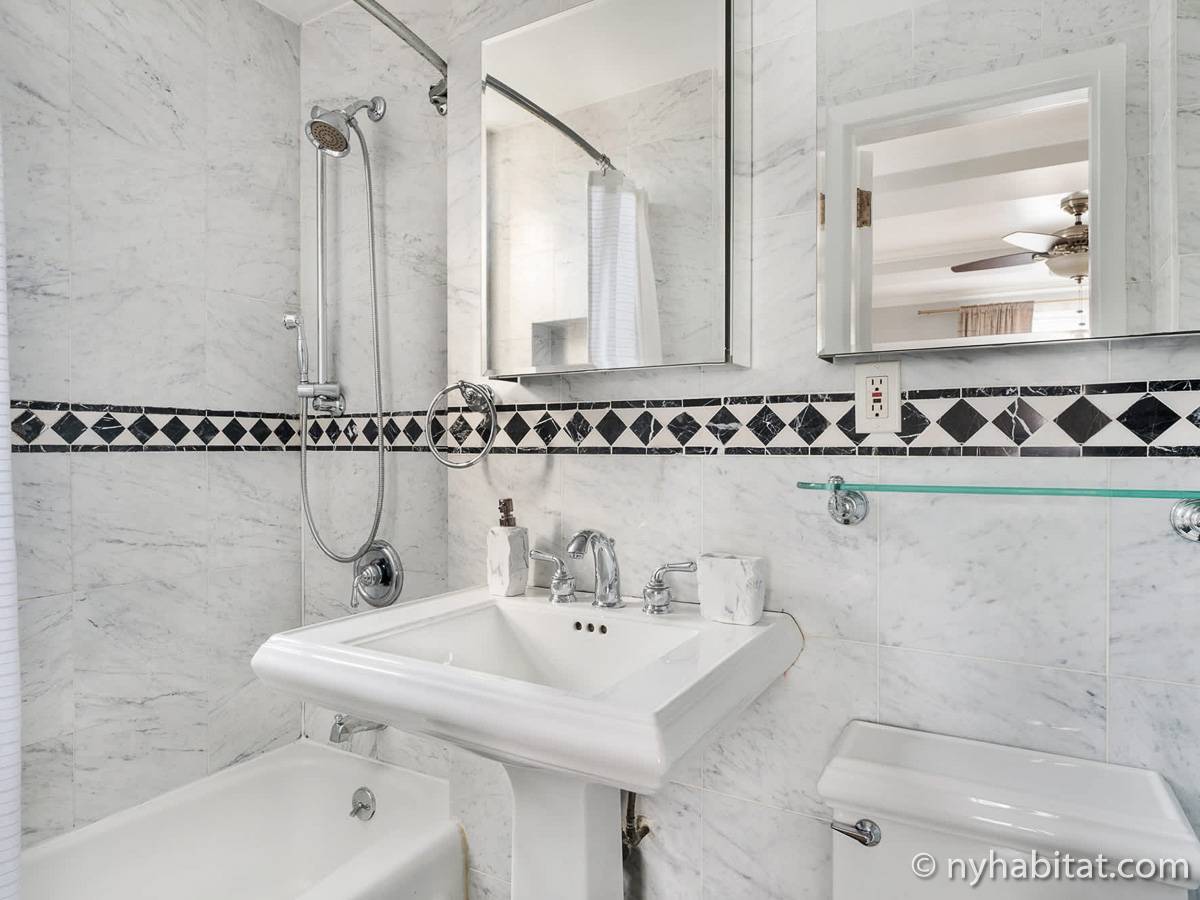 Bathroom - Photo 1 of 2 Bathroom - Photo 1 of 2