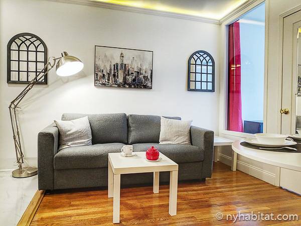 Living room - Photo 2 of 4