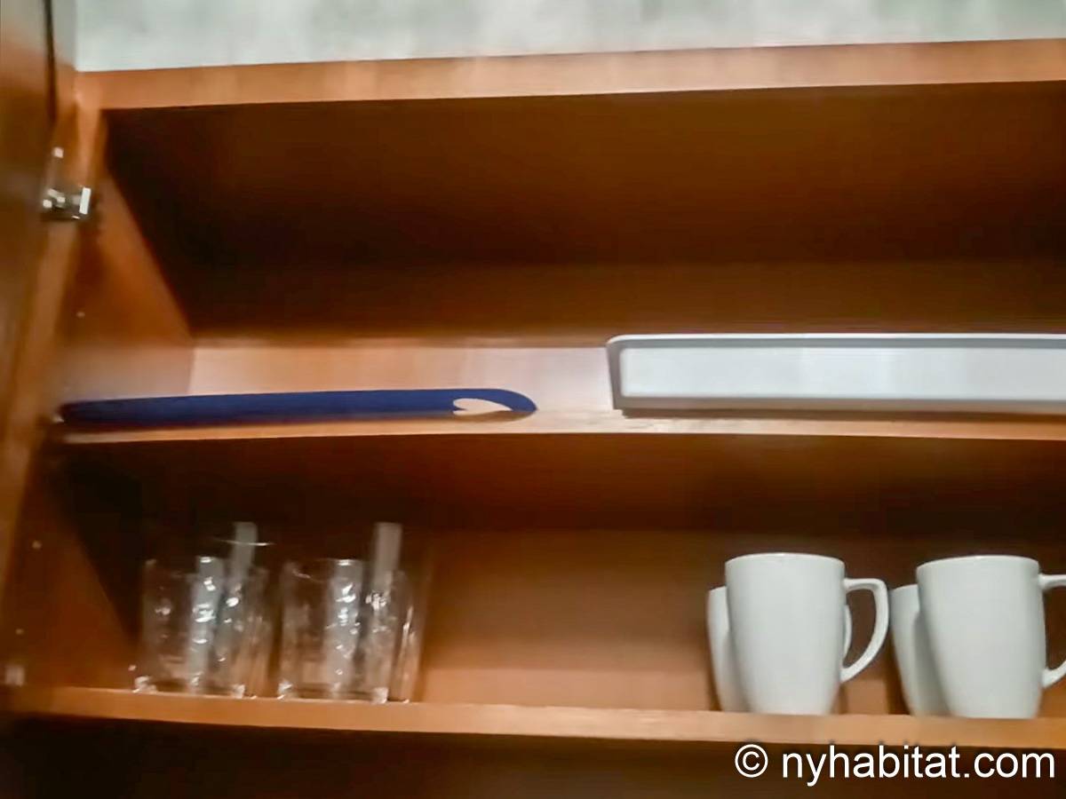 Kitchen - Photo 5 of 5