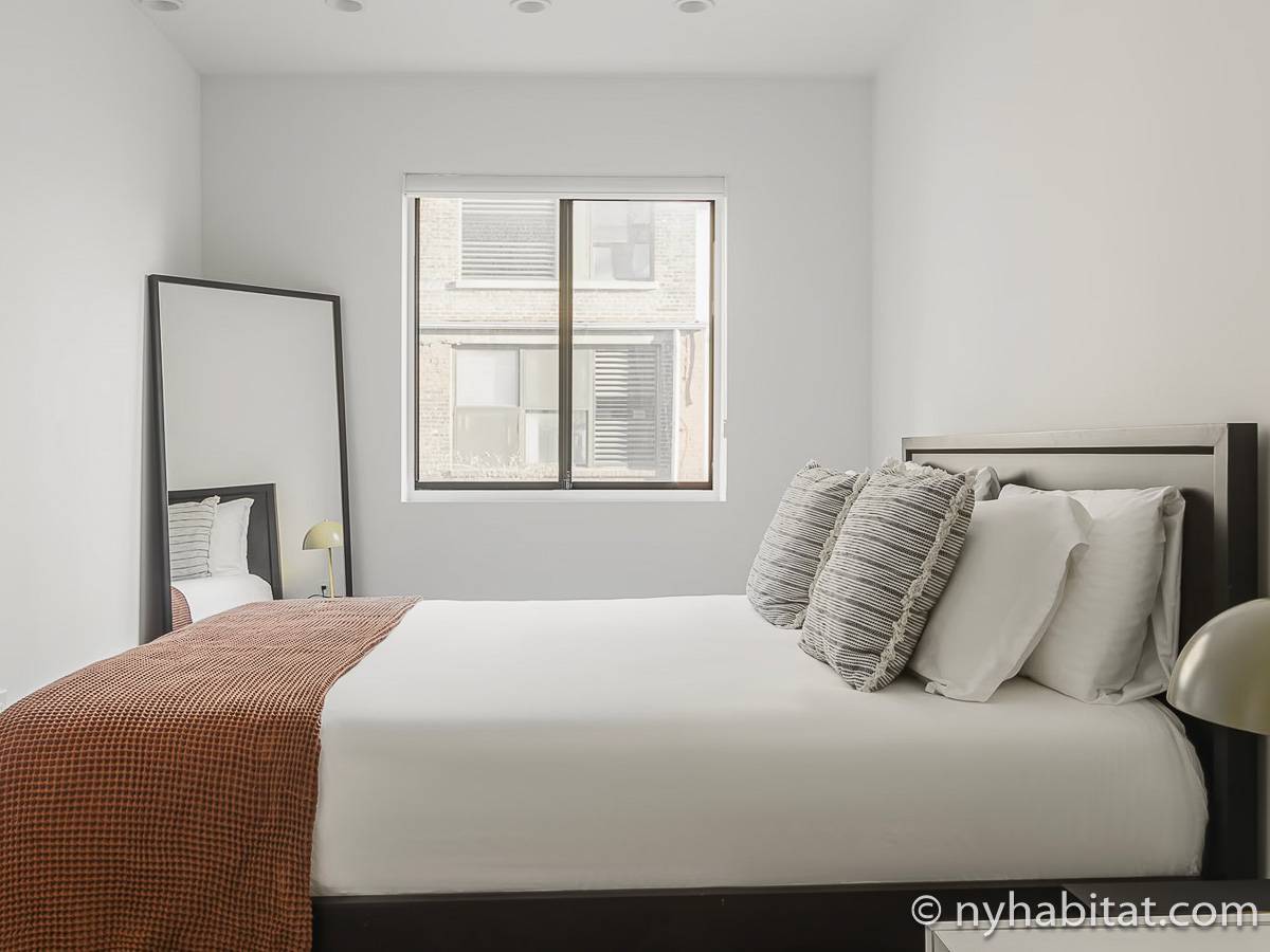 Bedroom - Photo 1 of 3