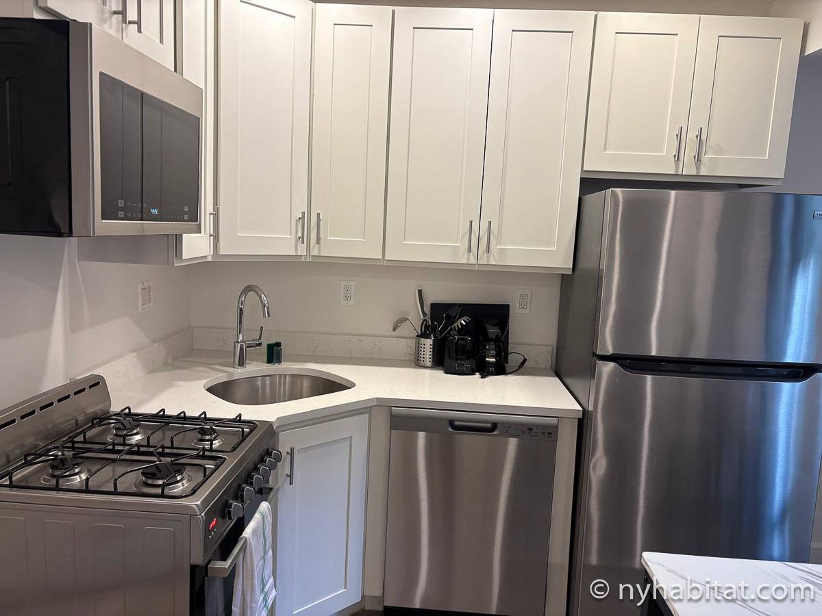 Kitchen - Photo 2 of 3
