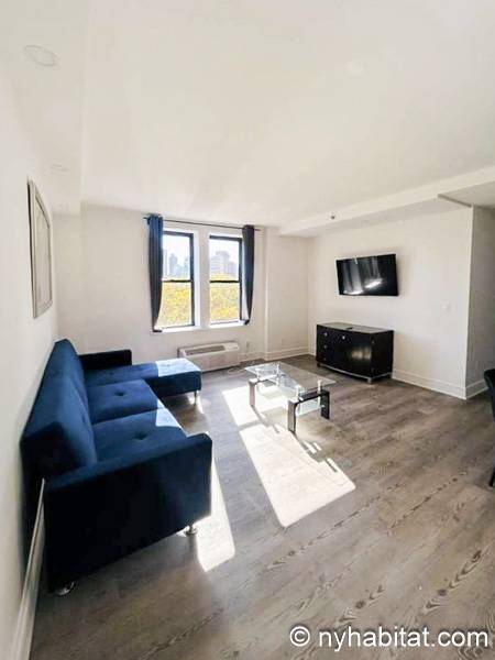 Living room - Photo 2 of 4
