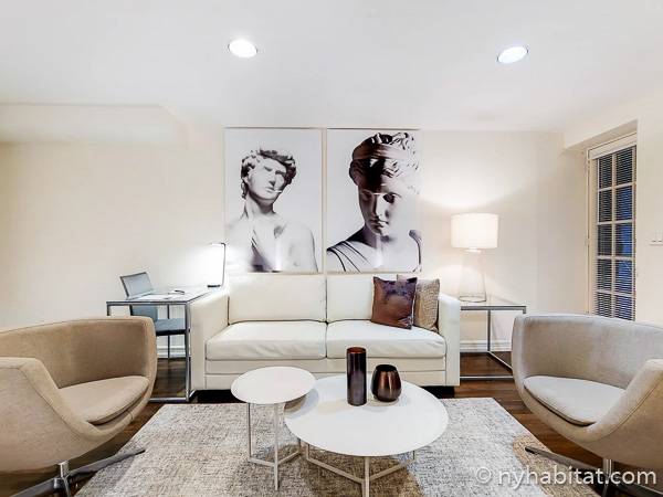Living room - Photo 2 of 2