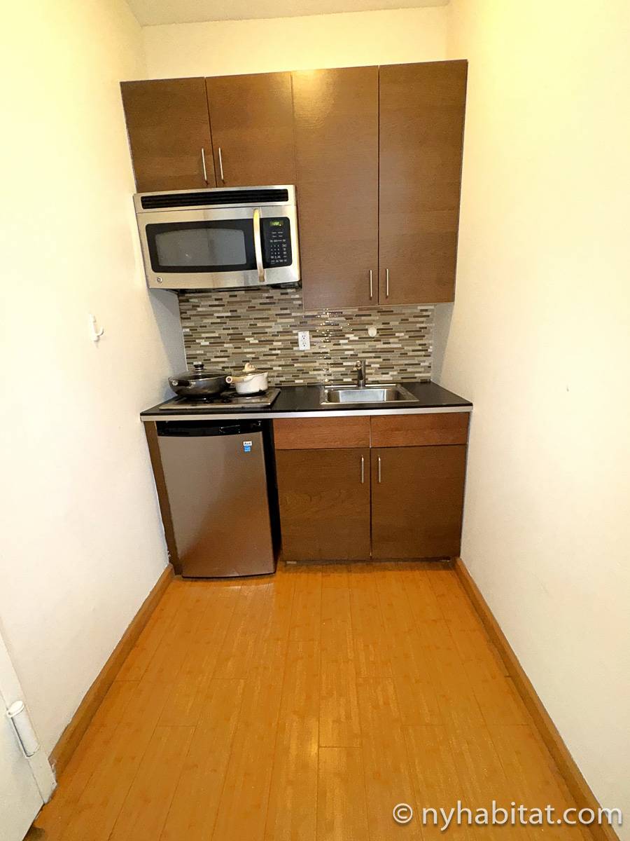 Kitchen - Photo 1 of 2