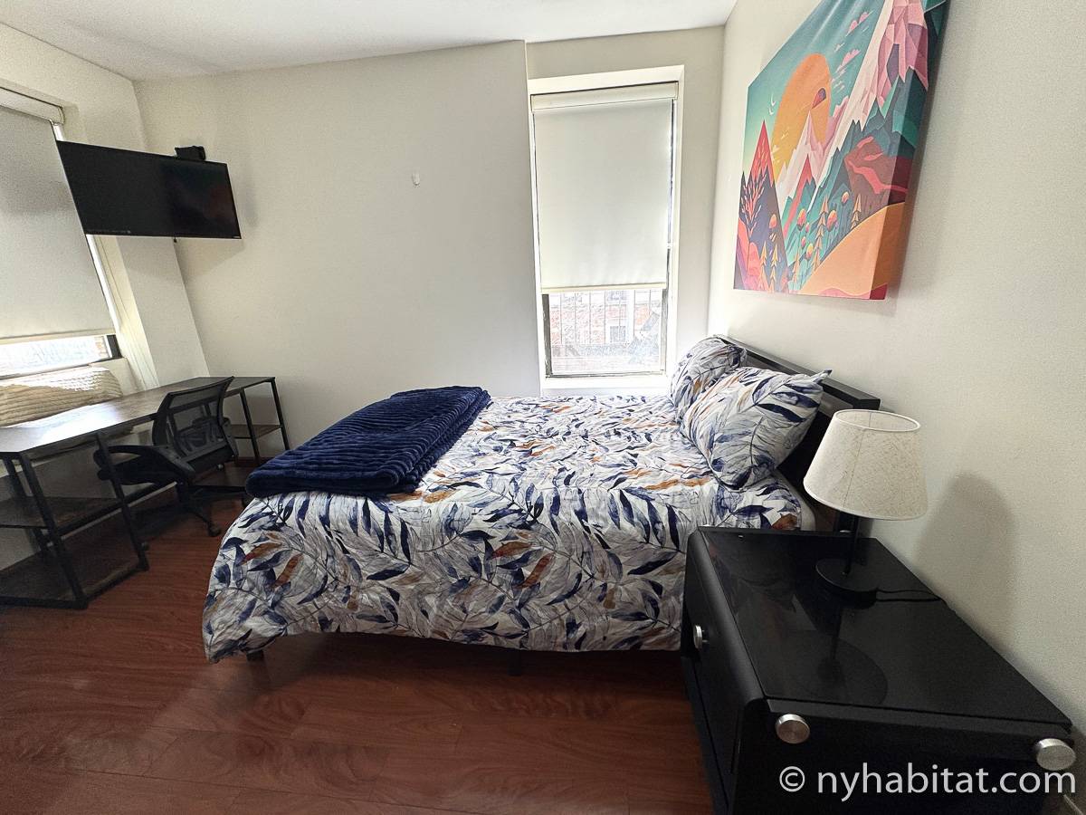 Living room - Photo 4 of 4