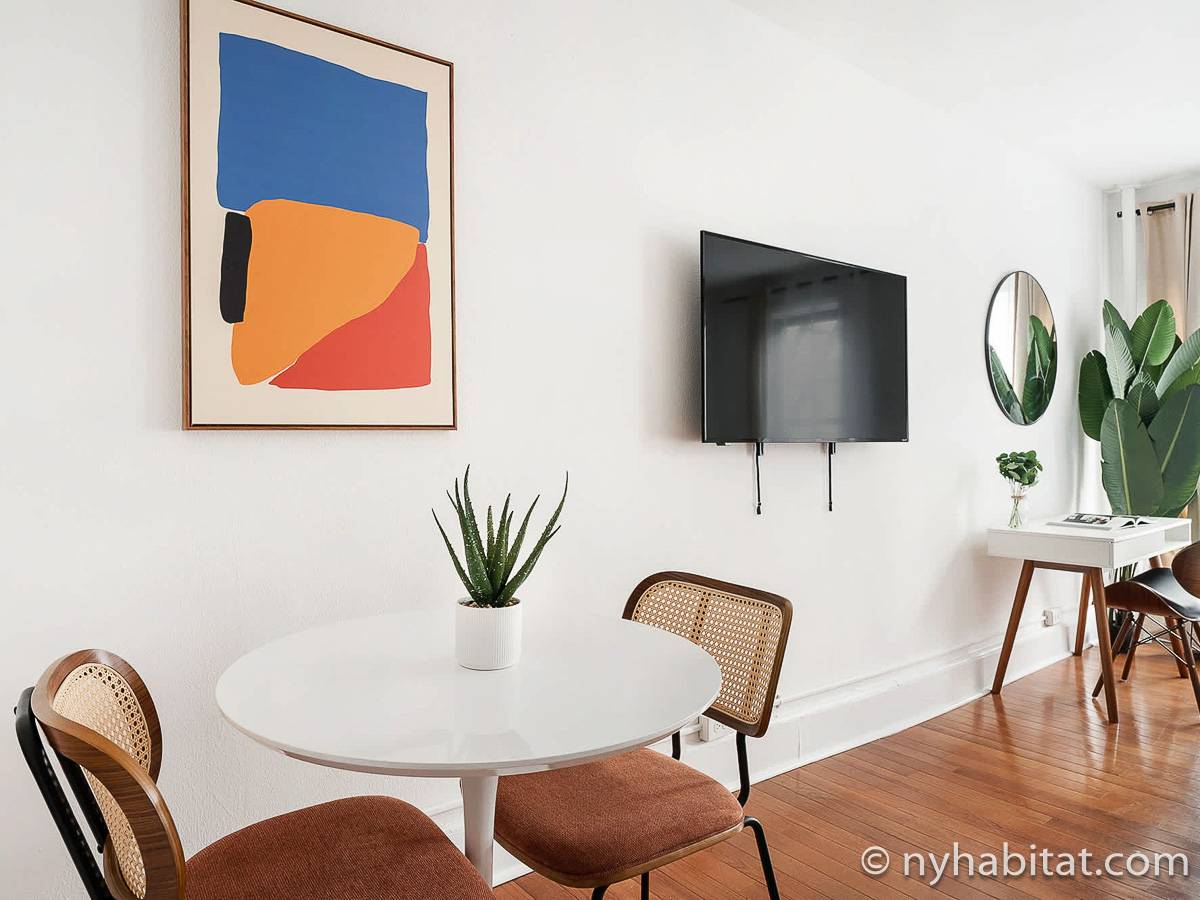 Living room - Photo 7 of 7 Living room - Photo 7 of 7