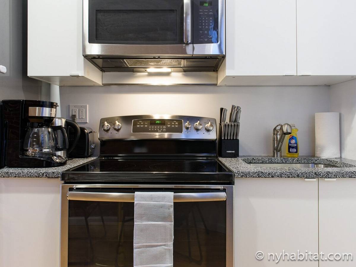 Kitchen - Photo 2 of 6 Kitchen - Photo 2 of 6