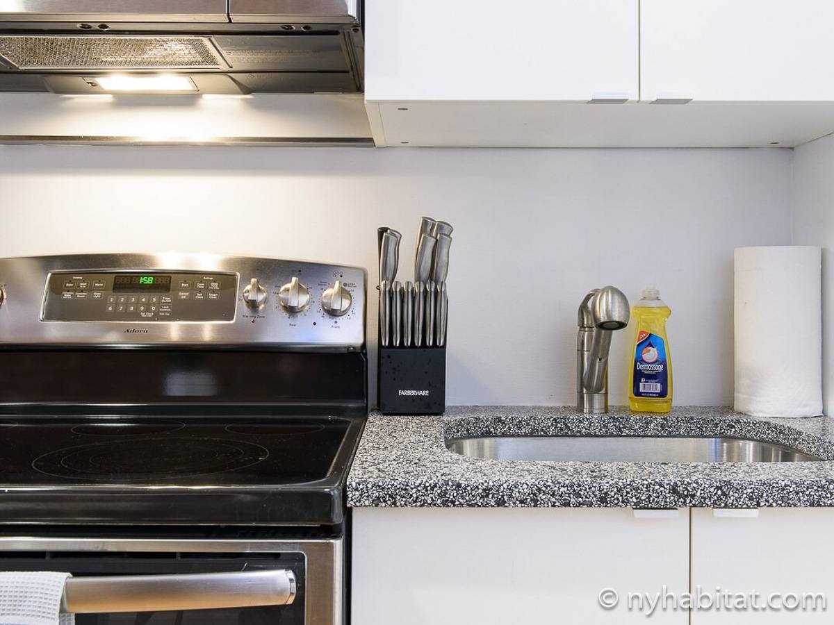 Kitchen - Photo 4 of 6 Kitchen - Photo 4 of 6