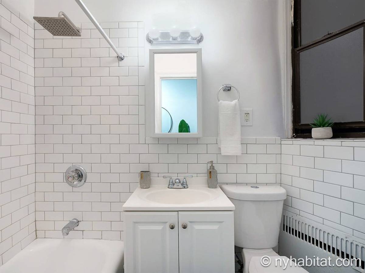Bathroom - Photo 1 of 1 Bathroom - Photo 1 of 1