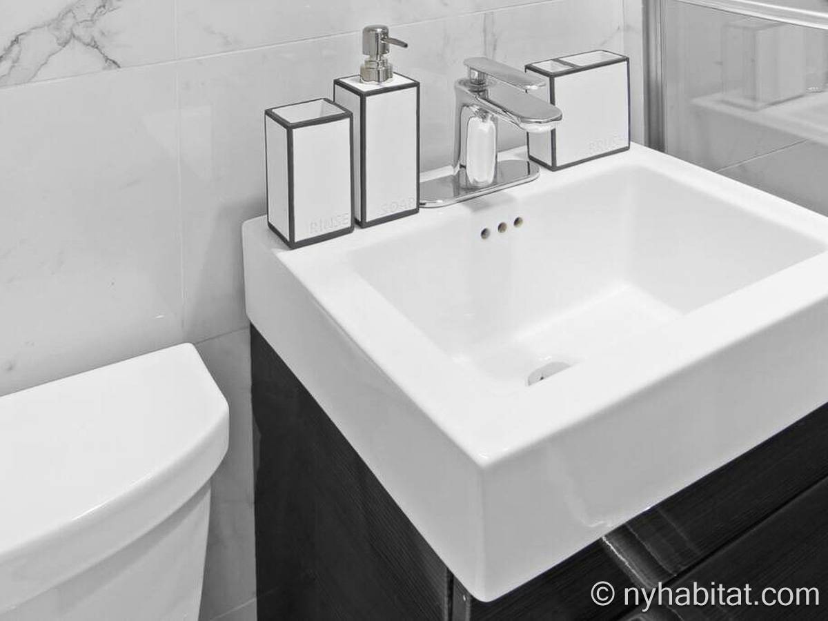 Bathroom - Photo 2 of 3