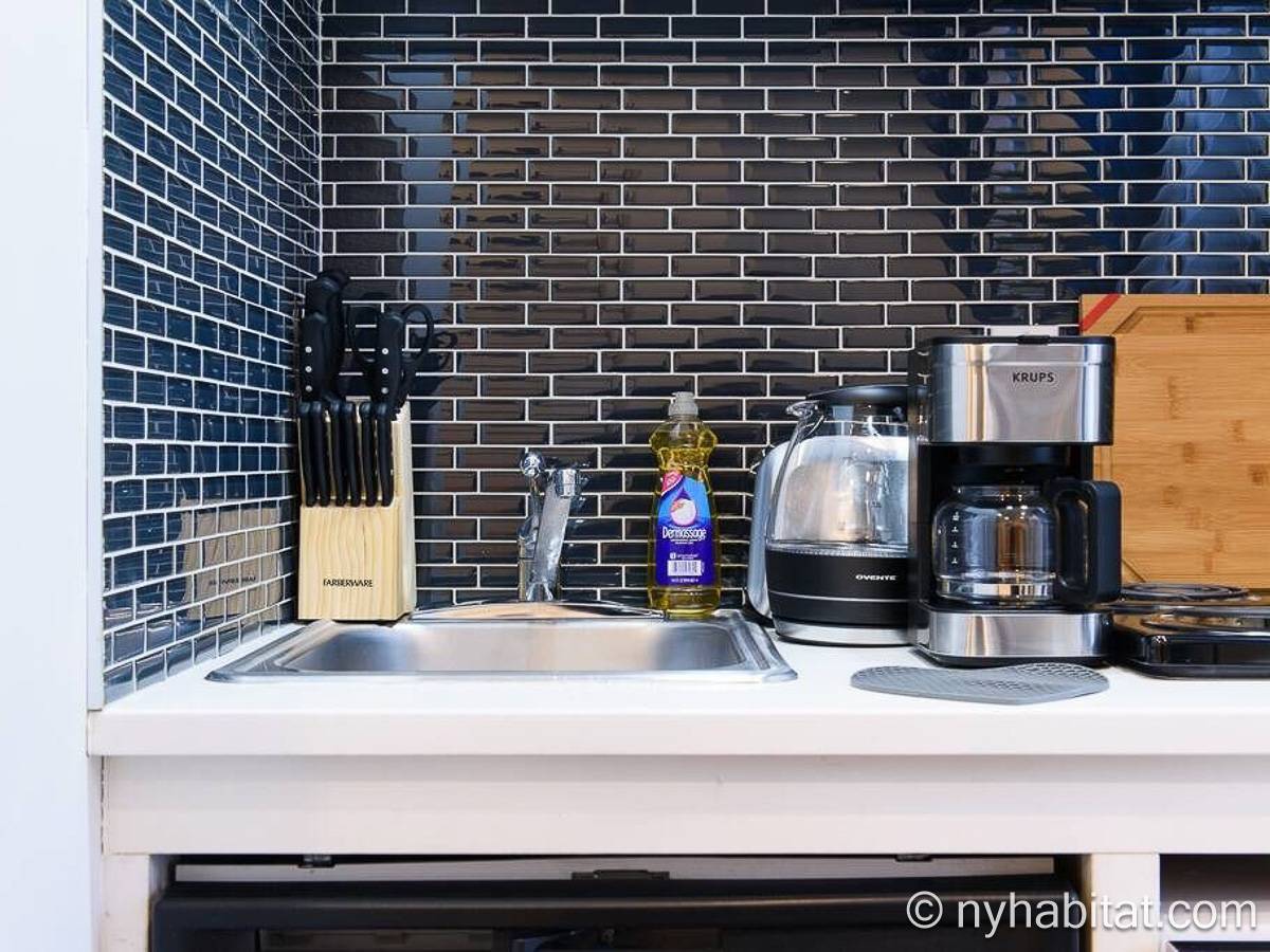 Kitchen - Photo 2 of 3