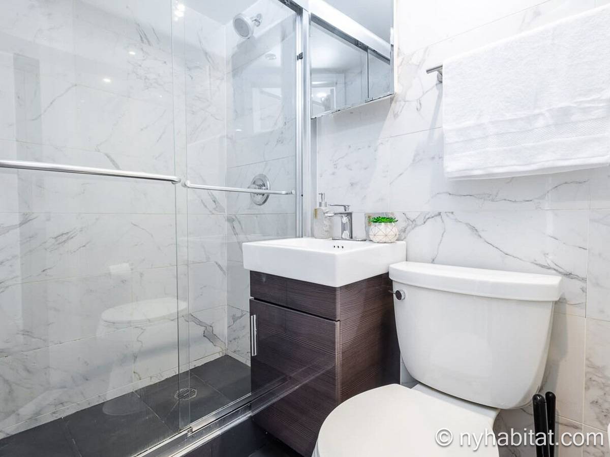 Bathroom - Photo 1 of 4 Bathroom - Photo 1 of 4