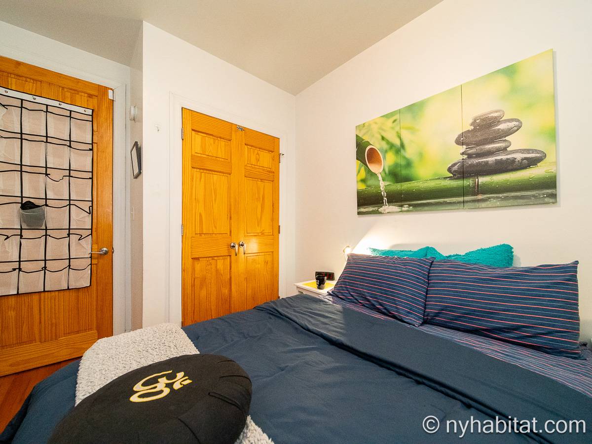 Bedroom 1 - Photo 3 of 7