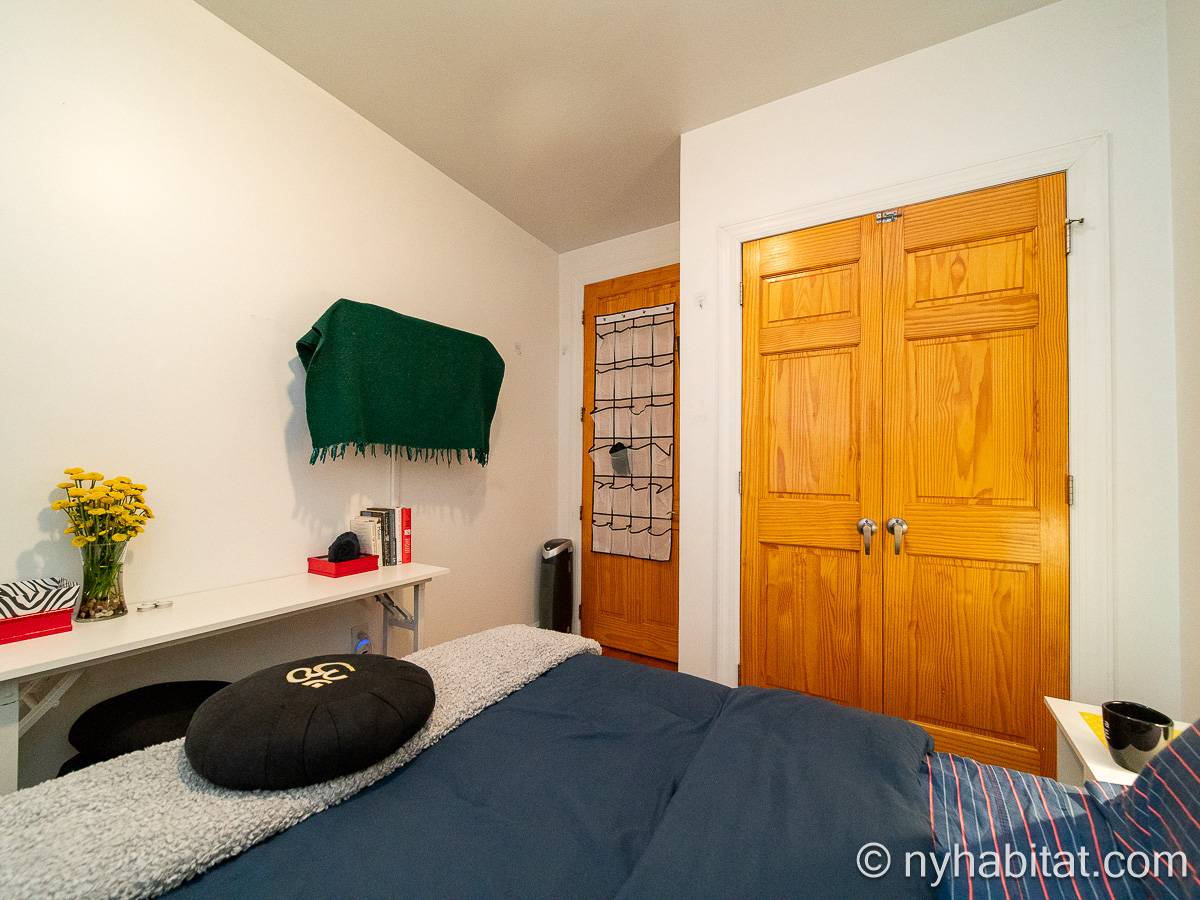 Bedroom 1 - Photo 4 of 7