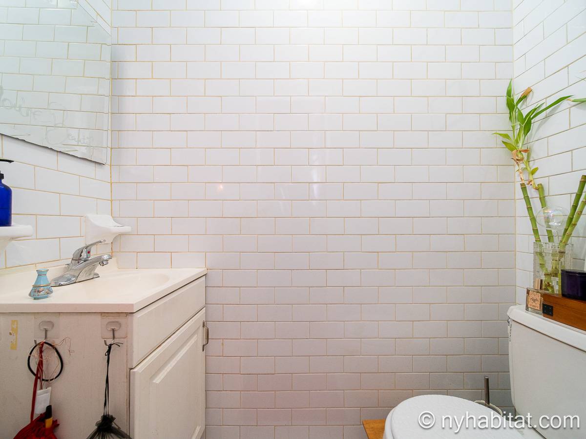 Bathroom 2 - Photo 2 of 2