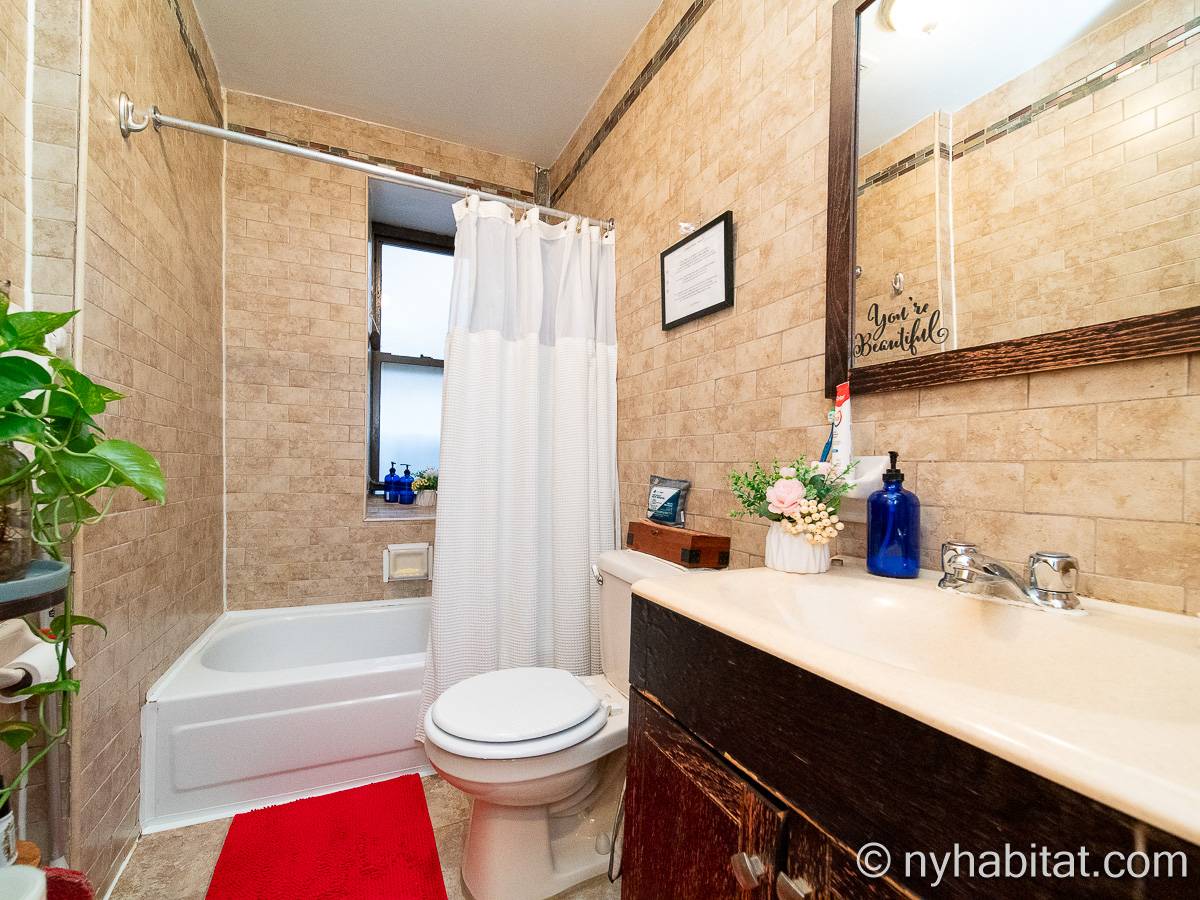 Bathroom 1 - Photo 2 of 3