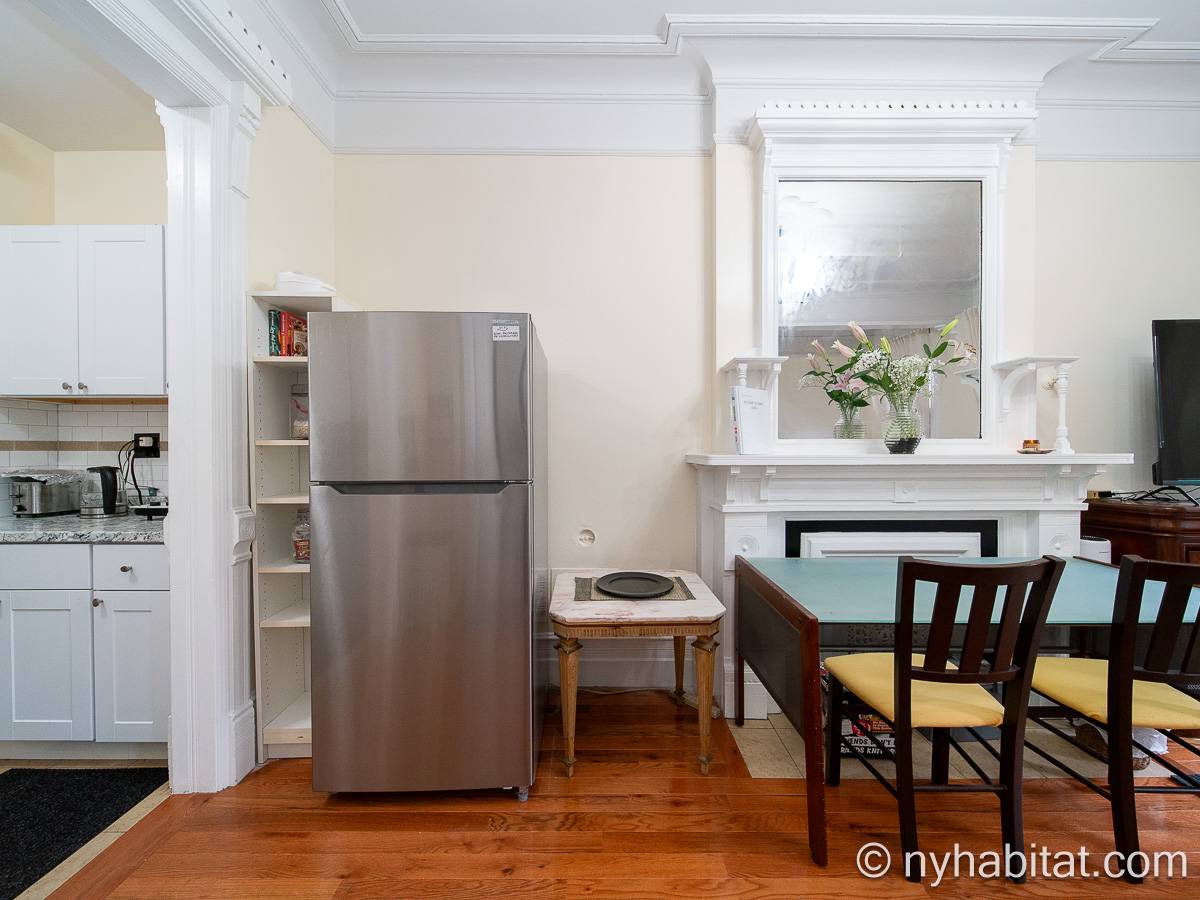 Kitchen - Photo 5 of 5 Kitchen - Photo 5 of 5