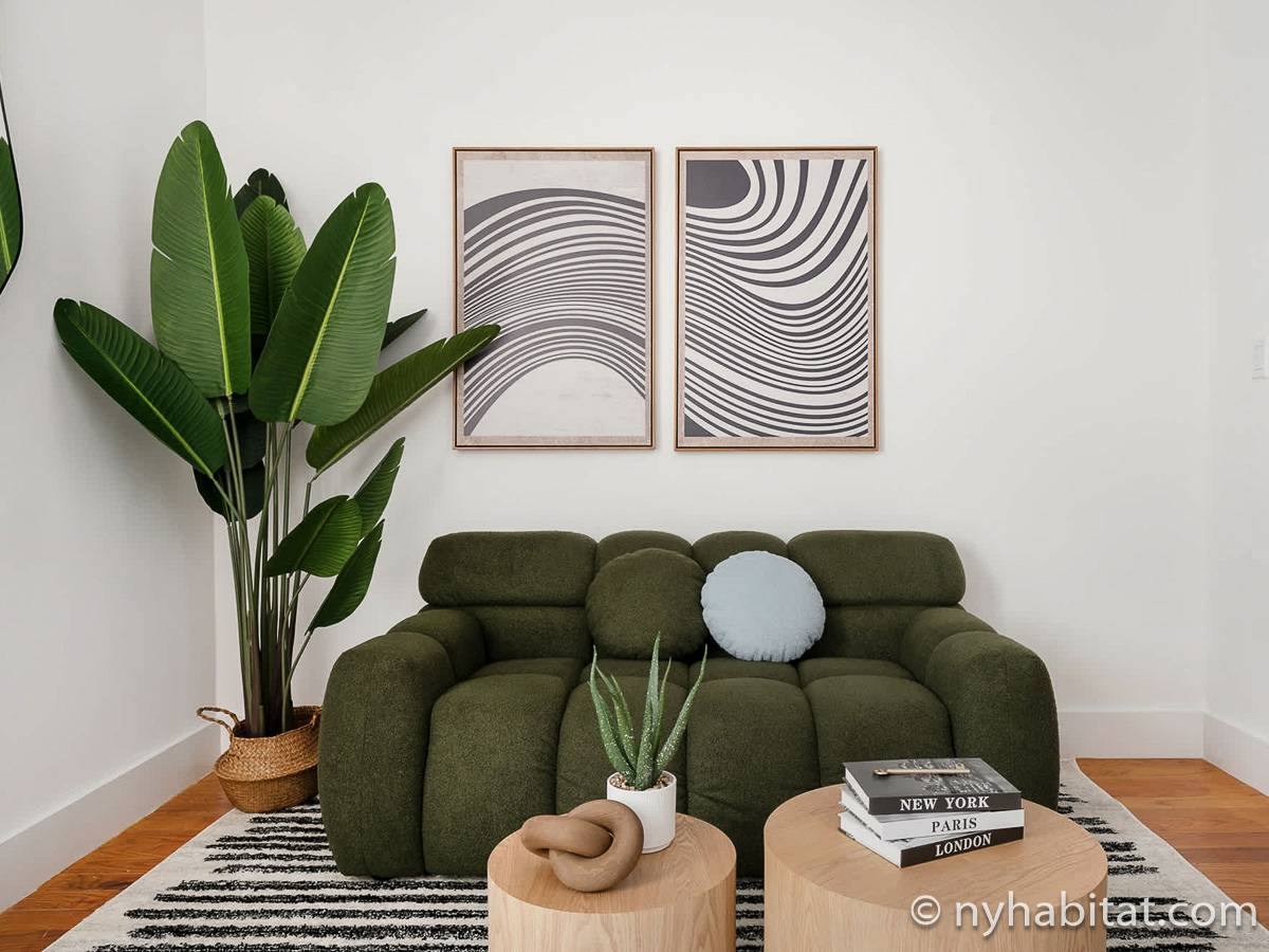 Living room - Photo 2 of 5 Living room - Photo 2 of 5