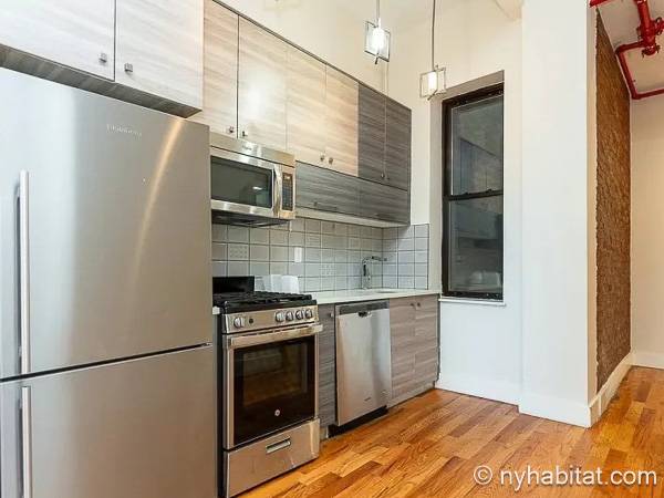 Kitchen - Photo 2 of 3