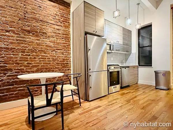 Kitchen - Photo 3 of 3