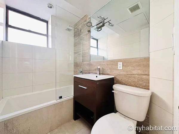 Bagno 2 - Photo 1 di 1