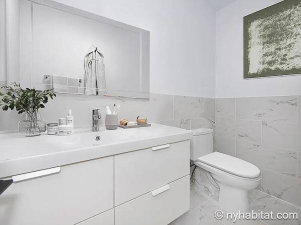 Bathroom 2 - Photo 1 of 1