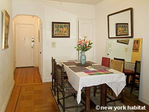 Living room - Photo 6 of 6