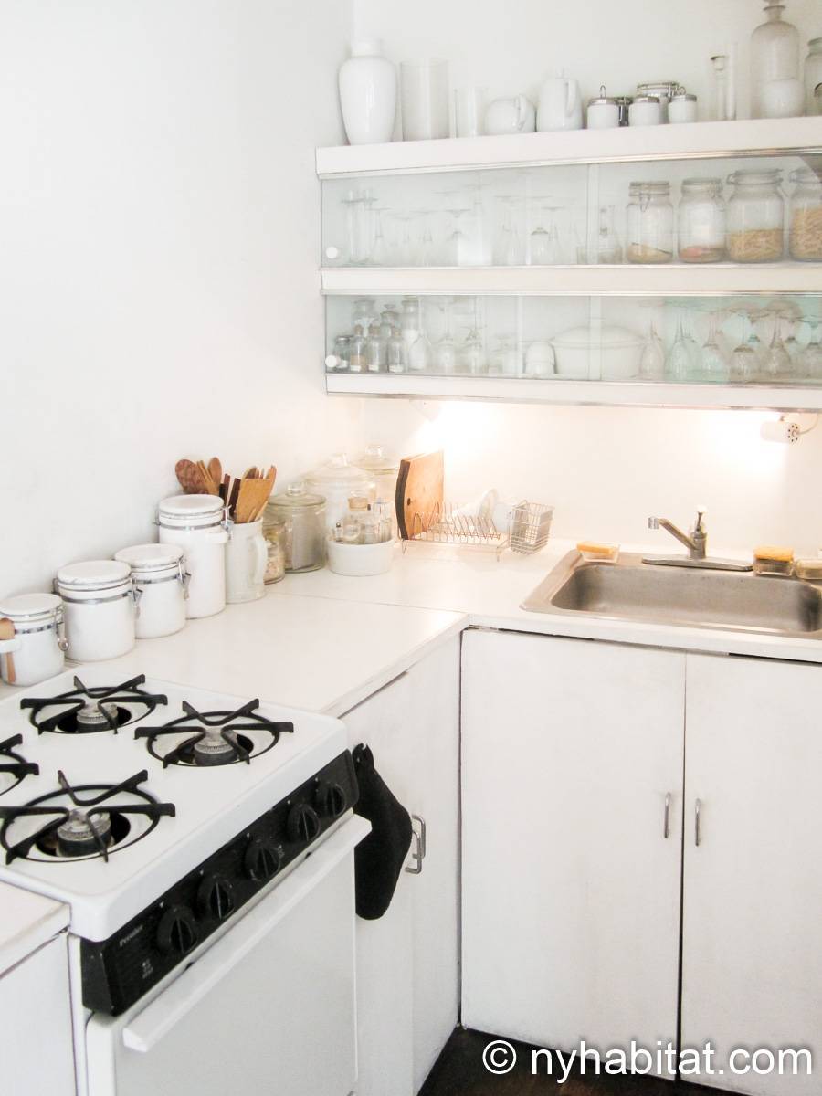 Kitchen - Photo 3 of 3