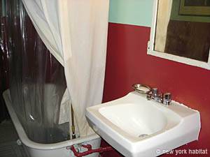 Ba&ntilde;o - Photo 2 de 5
