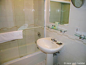 Badezimmer 2 - Photo 2 von 2