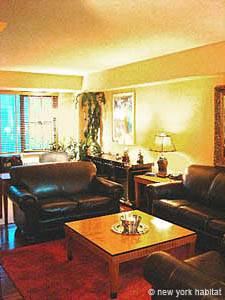 Living room - Photo 1 of 5