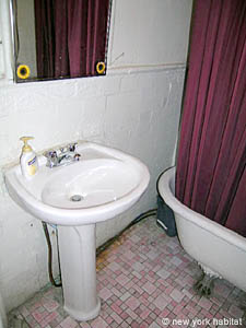 Badezimmer - Photo 1 von 2